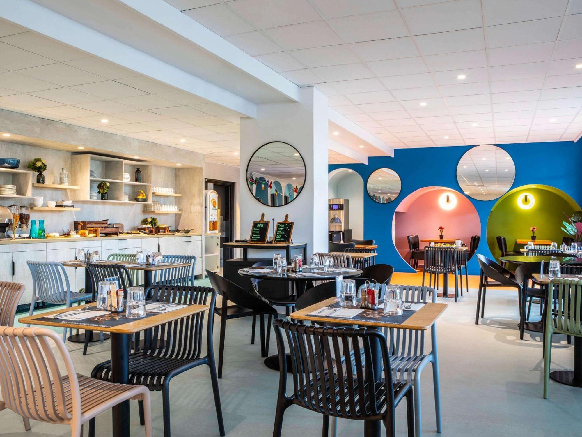 Ibis Styles Paris Saint Denis Pleyel Hotel Exterior foto