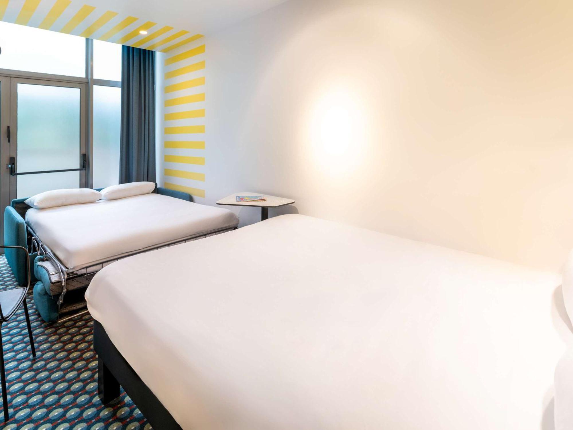 Ibis Styles Paris Saint Denis Pleyel Hotel Exterior foto