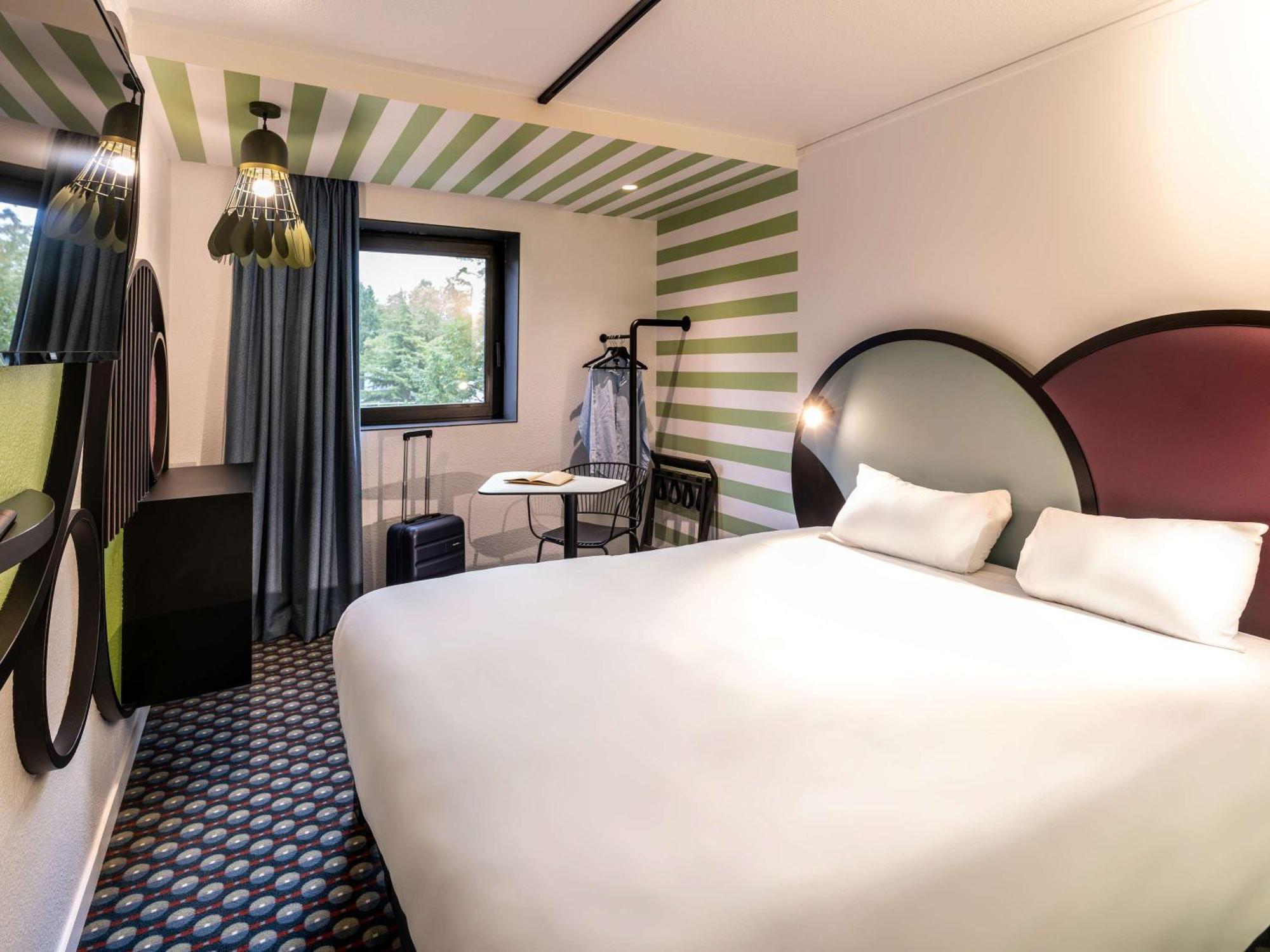 Ibis Styles Paris Saint Denis Pleyel Hotel Exterior foto