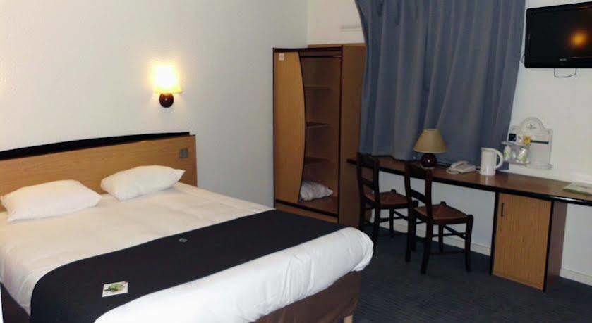 Ibis Styles Paris Saint Denis Pleyel Hotel Exterior foto
